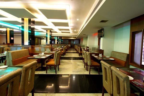 Hotel Sitara Royal Haiderabad Buitenkant foto